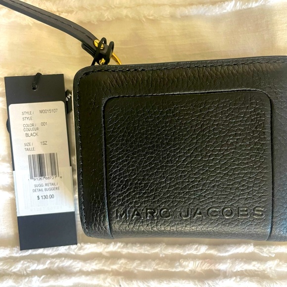 MARC JACOBS PEBBLED LEATHER TRIFOLD WALLET - Picture 8 of 12